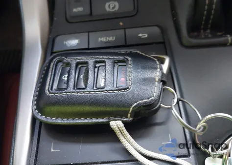 2020 Lexus Nx 300 z USA, uszkodzony, nr VIN JTJDARDZ2L5004809